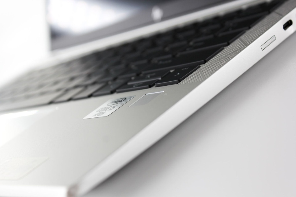 HP EliteBook 830 G7﻿
